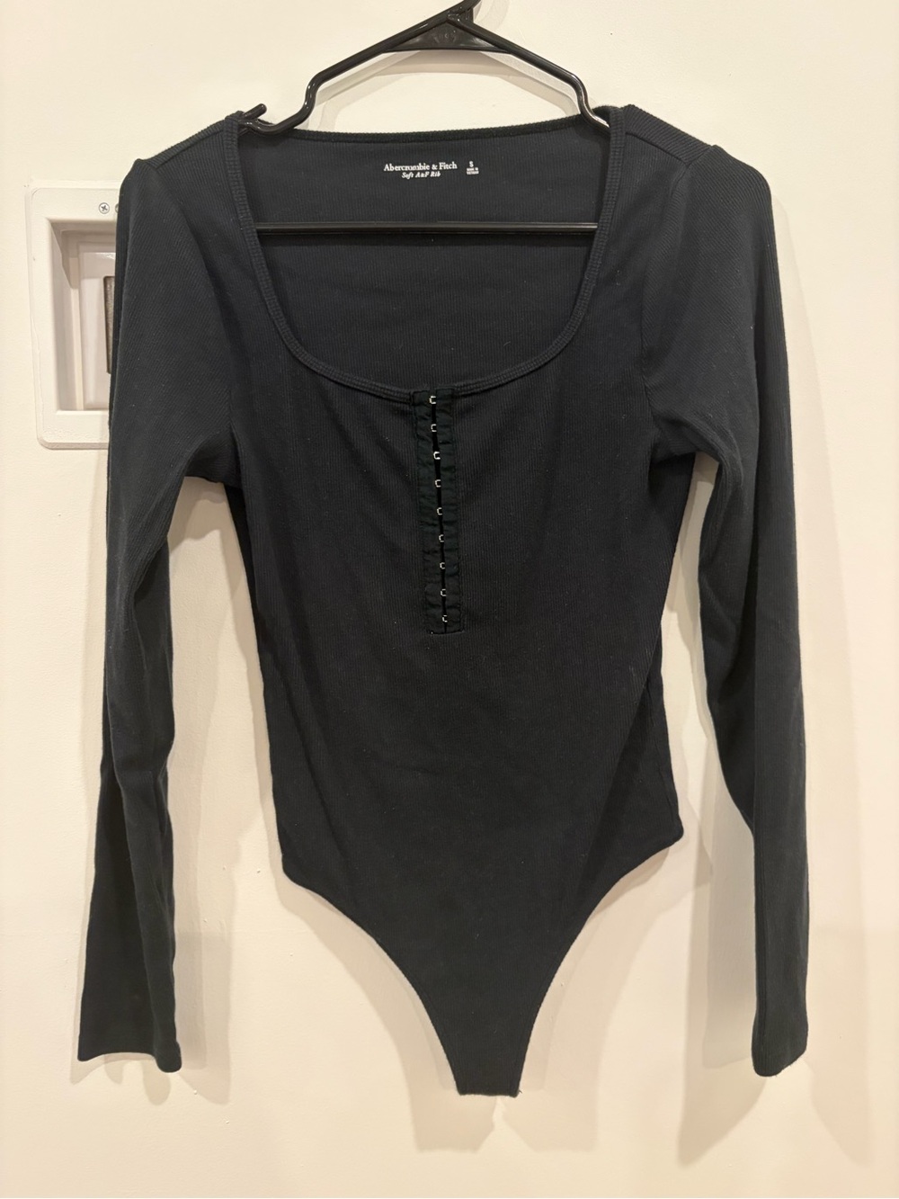 Abercrombie & Fitch Black Long-Sleeve Scoop Neck Henley Bodysuit